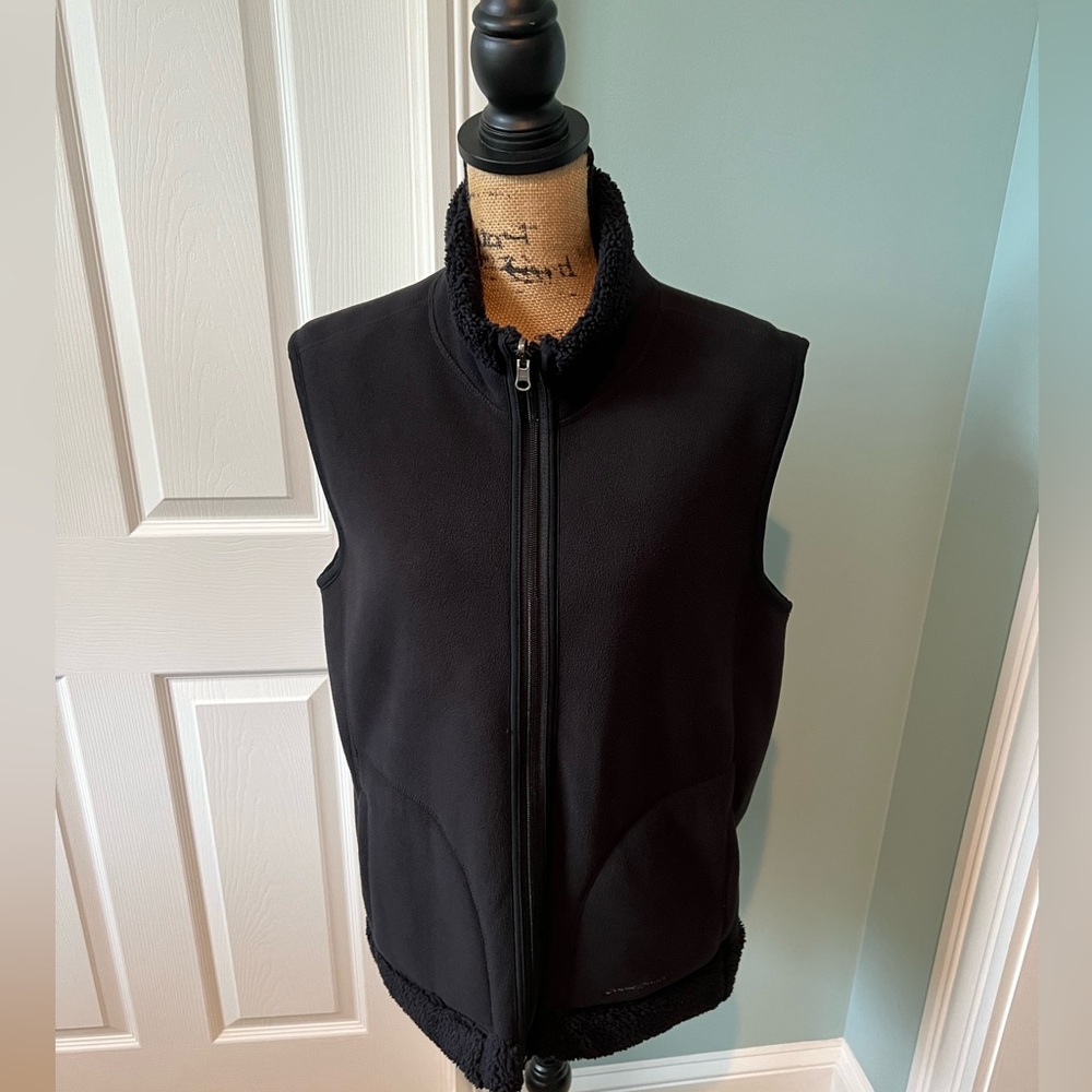 Eddie Bauer Women’s Fleece Vest